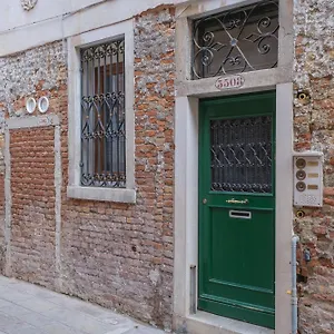 https://ca-spritz-home.hotelslidodijesolo.com